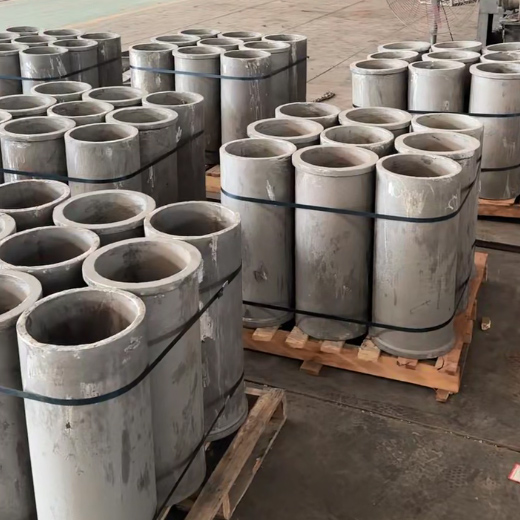 熔铝坩埚炉罐实拍视频